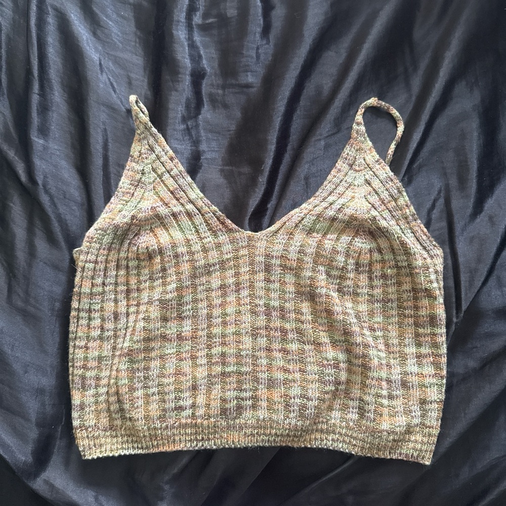 SHEIN Olive Knit Tank Top - Picture 2 of 4